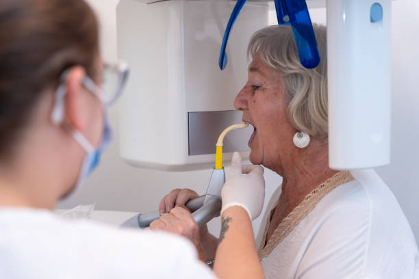 Best Emergency Broken Tooth Repair in Newport, KY